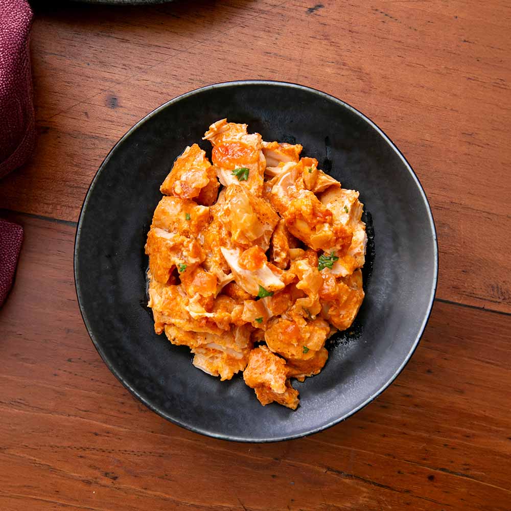 Por&ccedil;&atilde;o de Frango Desfiado ao Molho