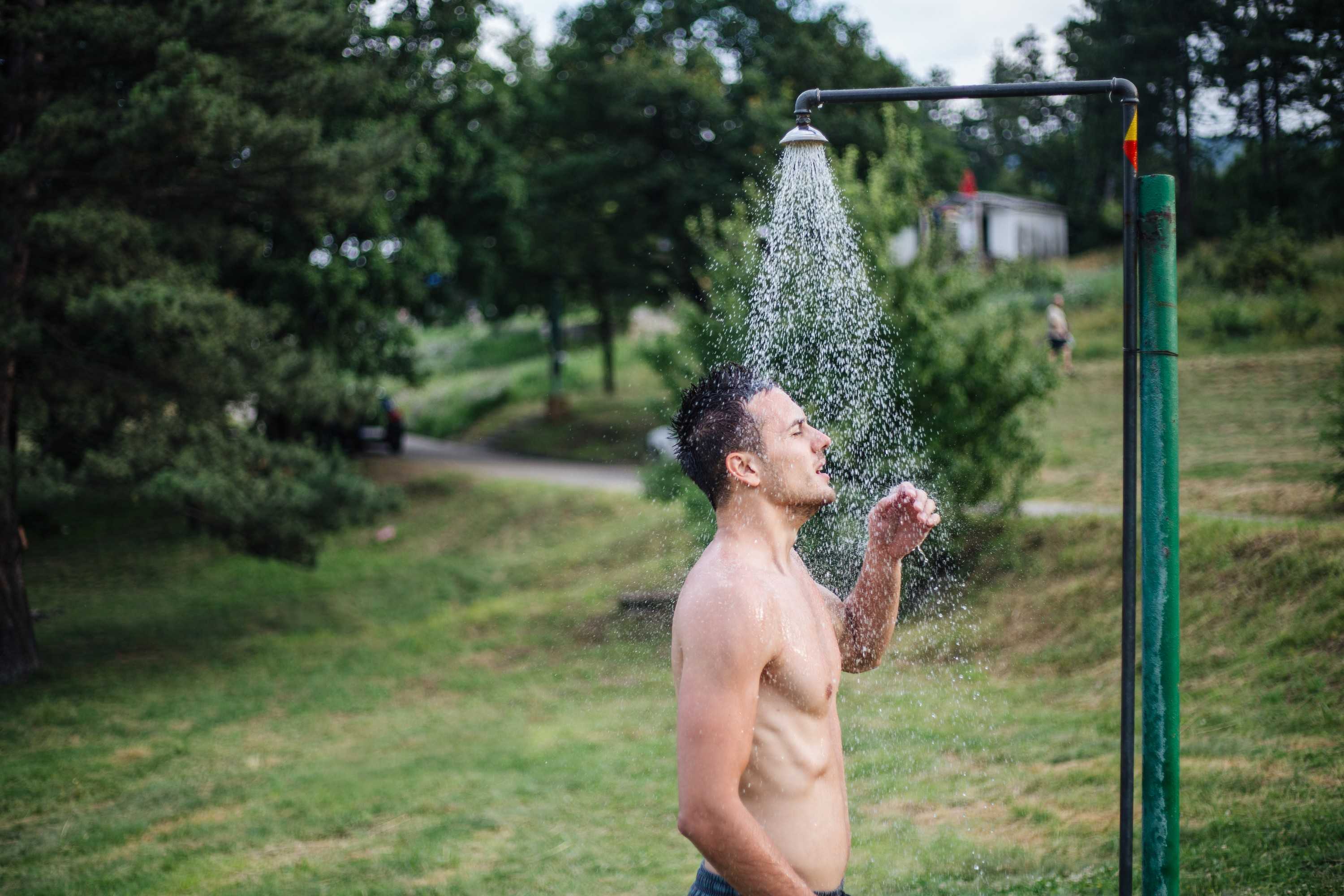 Entenda como aliviar queimadura de sol