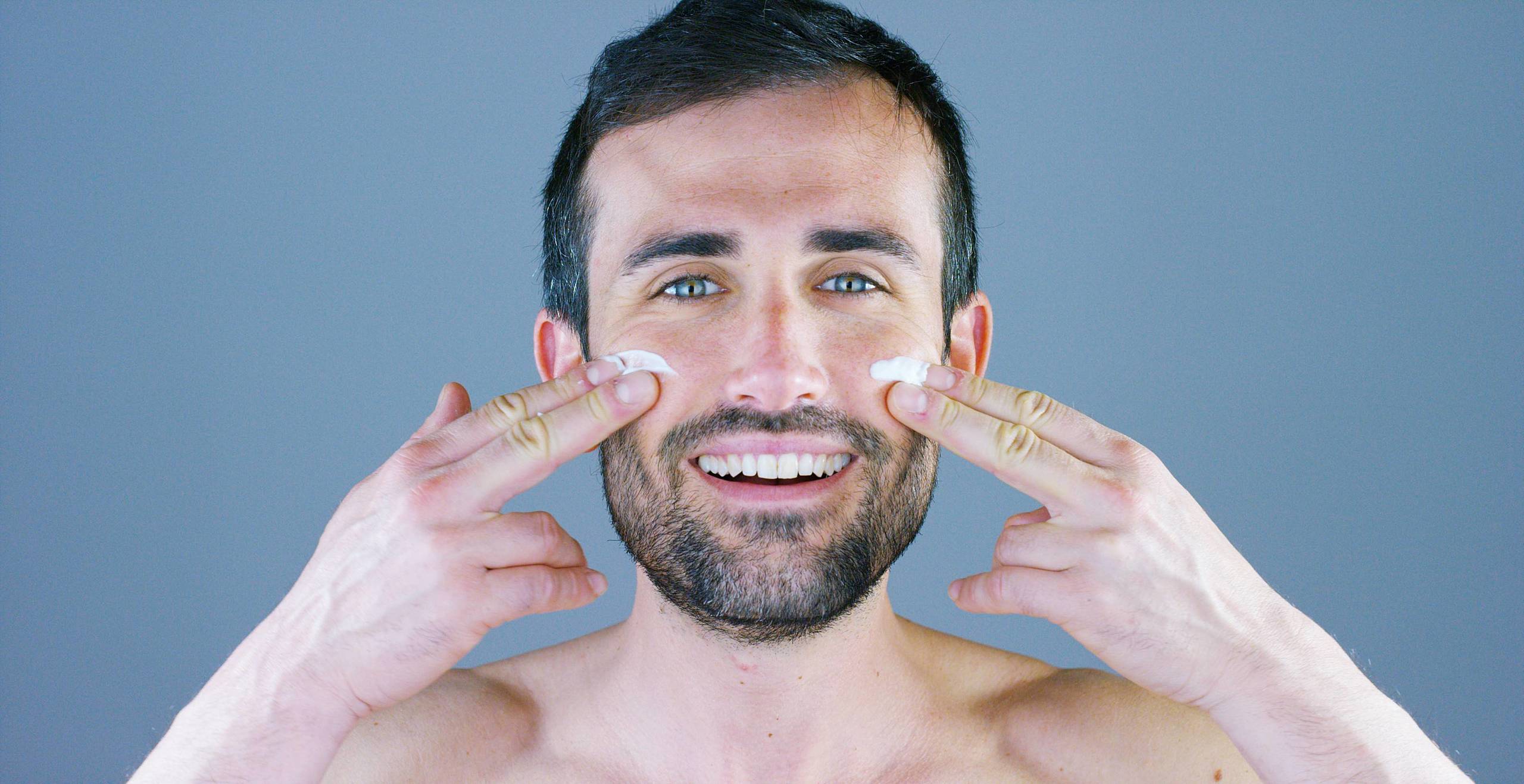 Como promover o rejuvenescimento facial? Confira nossas 4 dicas!