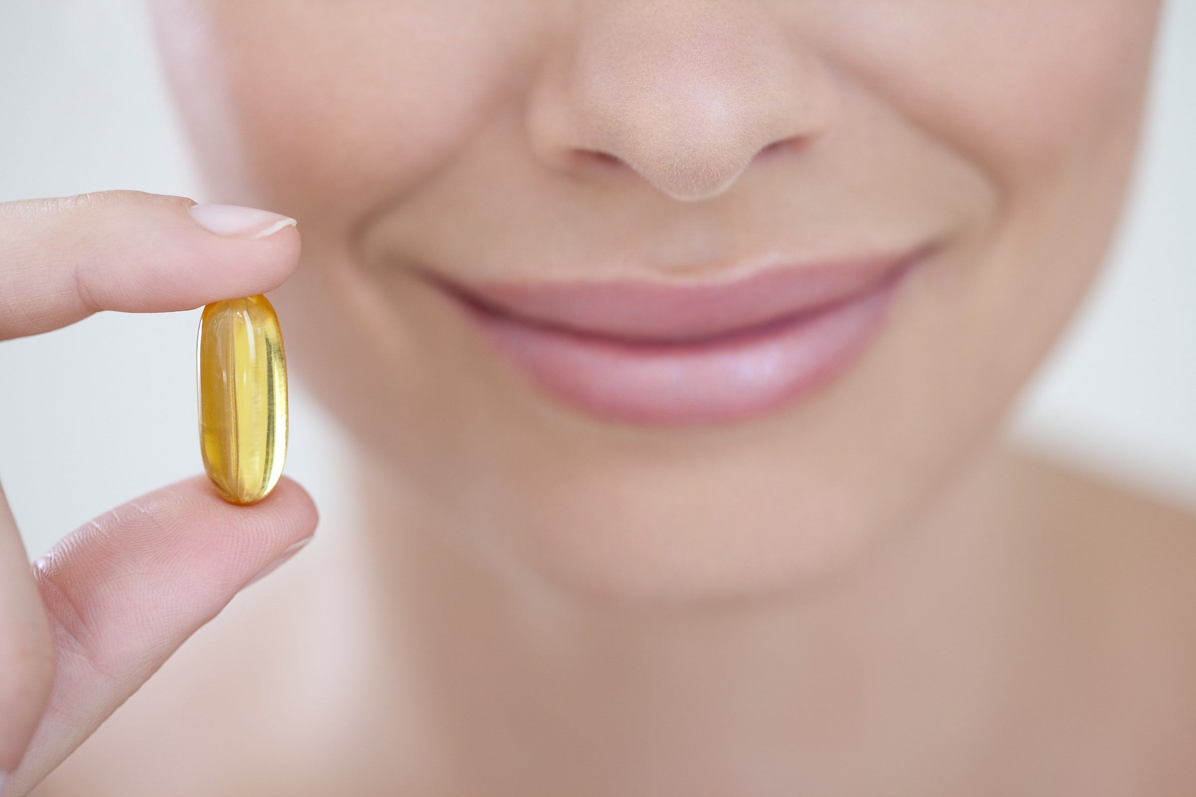 Afinal, é melhor tomar colágeno em pó ou em cápsula?